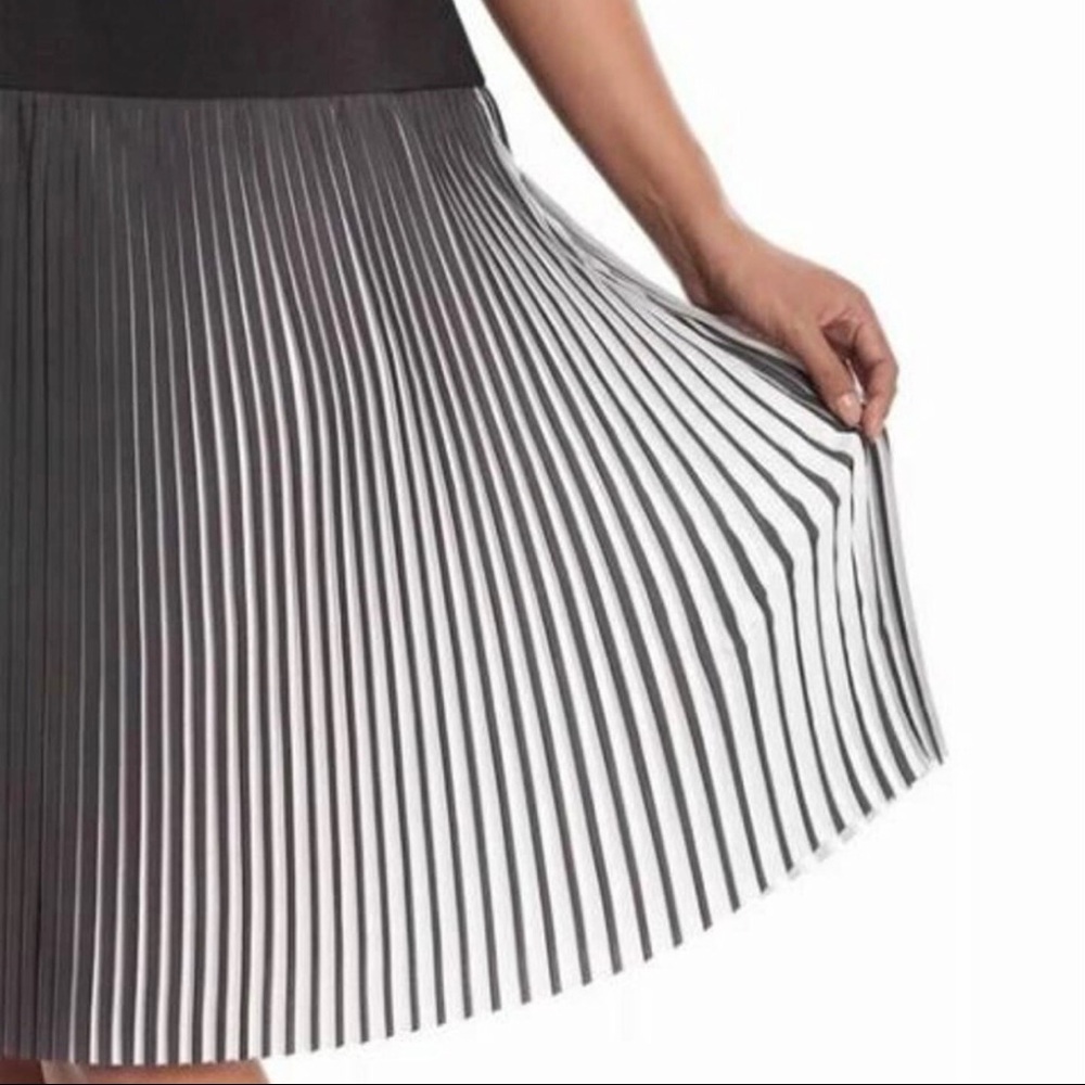 Lane Bryant Black and White Pleated A-Line Skirt